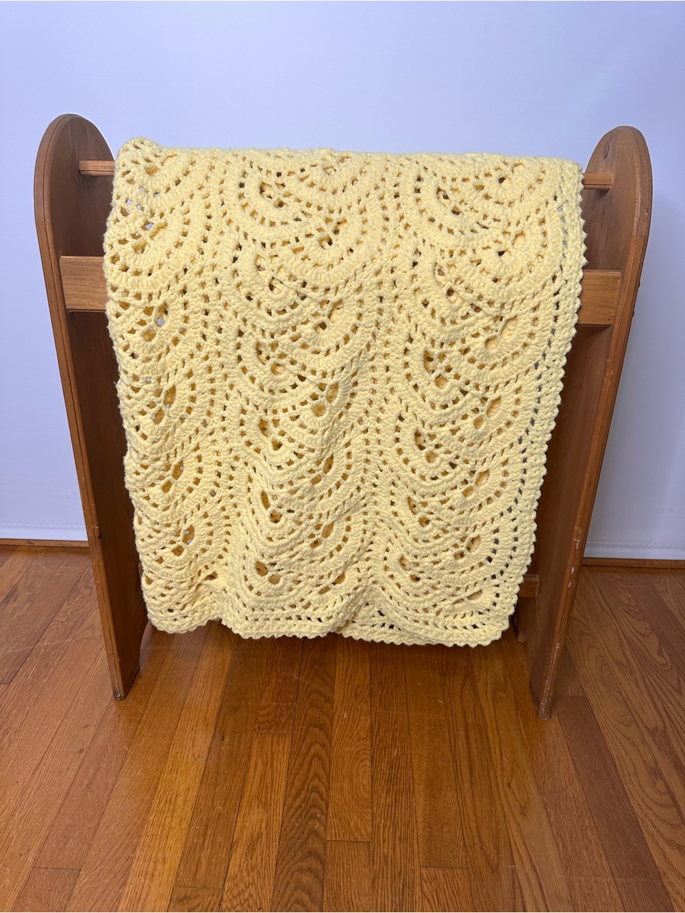 Homemade Swirling Fans Soft Yellow Crochet Throw Blanket - Home Bedding 57x42
